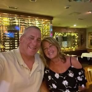 Meet your Posher, Debbie